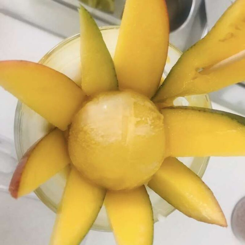 Mango Eisbecher im San Marco