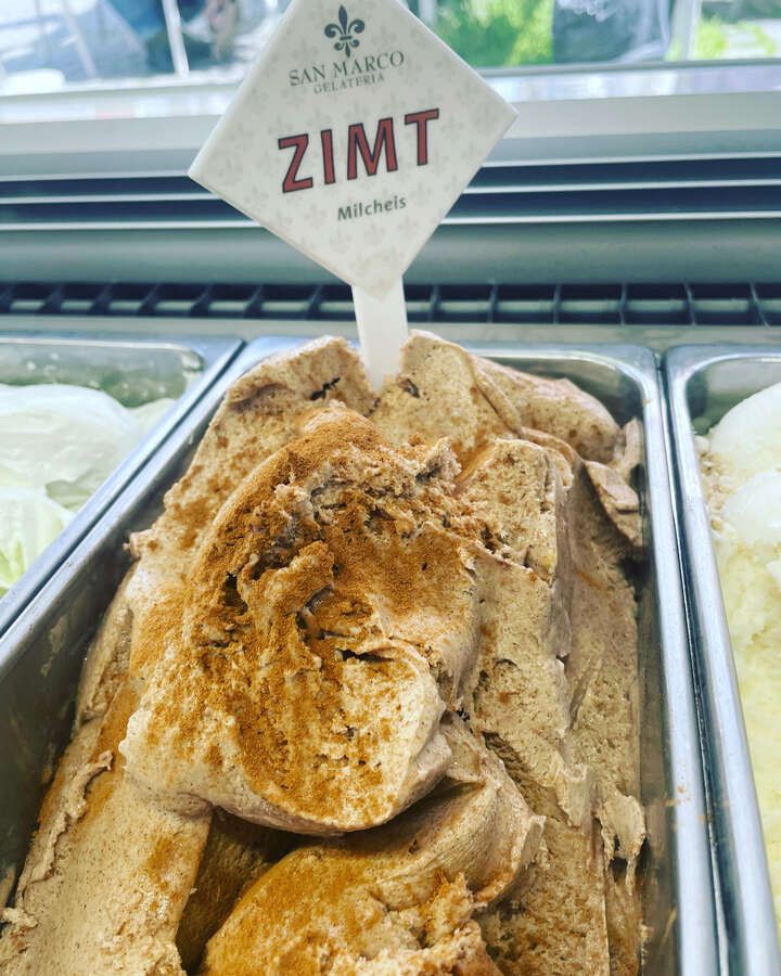 Zimt - Eis im San Marco