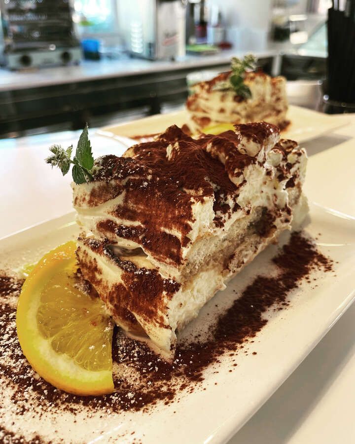 Tiramisù hausgemacht im San Marco